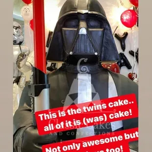 Star wars Darth Vader cake.