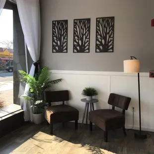 seating area to the left upon entry