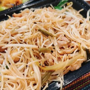 雪菜肉丝炆米粉