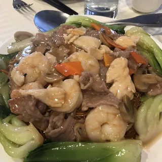 BBQ Pork Pan Fried Noodles or Lo Mein