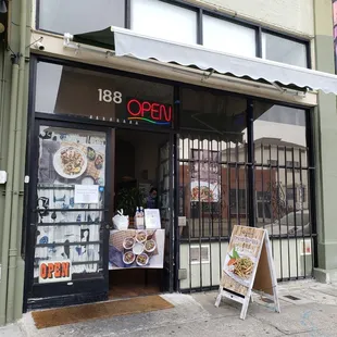 NEW store front at 188 10th street! Help this business out!