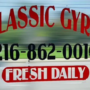 a sign for a fresh daily