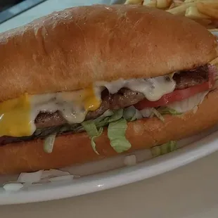 Mauro's Kitchen Deluxe  Italian Sausage Sandwich