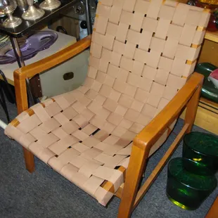 An original Knoll chair designed by Jens Risom.