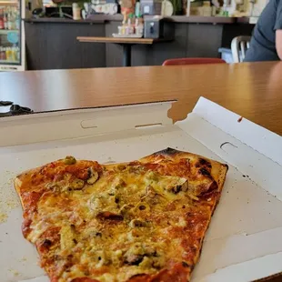 Single monster slice