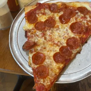 I could NOT finish this! And I came on an empty stomach!