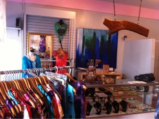 Laha'ole Lima Creations
