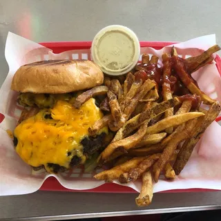 Buffalo Burger With Fries