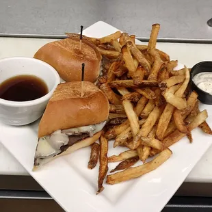 French Dip w/Cheese