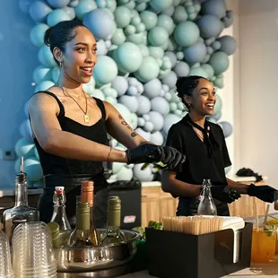 Classix Bartending: Ready for Service!