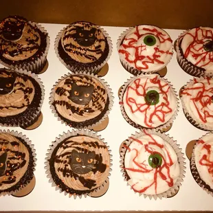 Spooky Halloween cupcakes!