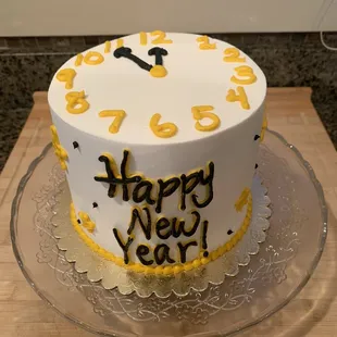 a happy new year cake