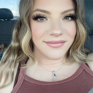 Stacie R.