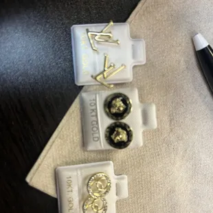 They Have Real Gold at amazing prices . definitely Recommend this thrift Store !