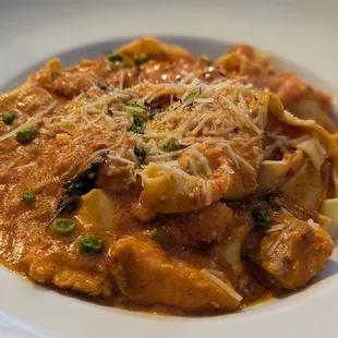 pasta dish, pasta, food
