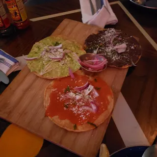 Tres Tostadas