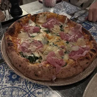 food, pizza