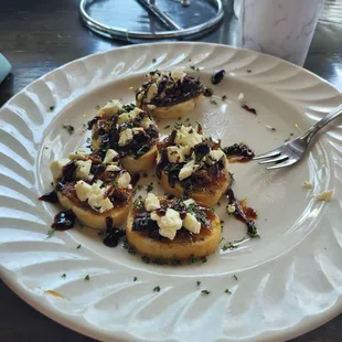 Fig &amp; Gorganzola custini