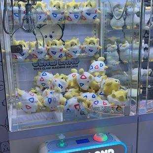 Claw machine arcade