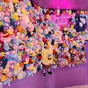 Decor and various claw machines.