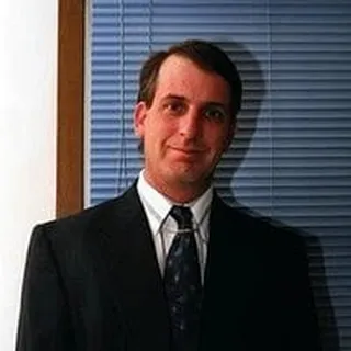 Dan L.