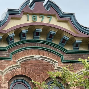 Beautiful building!