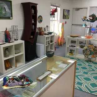Enjoy the unusual and unique artistic wearables and home furnishings our historic downtown Fernadina Beach gallery has to offer!