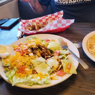 Taco salad