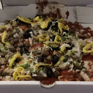 Supreme pizza. Fresh toppings. Super good.