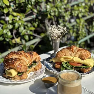 Eggs Egg, Spinach, Tomato, Parmesan on Everything Croissant