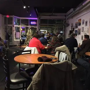 Live music and wine!