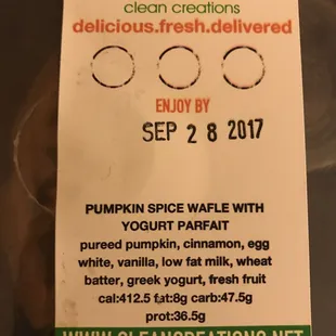 Pumpkin Spice Waffle w Yogurt Parfait