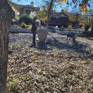 installing the vase and water pump