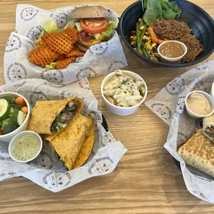 Wrapz, Burgers, Bowlz, Flatbreadz &amp; more!