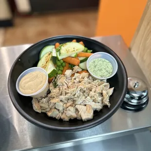Chicken, rice, and veggies bowl! 
With Goddess and Ranch sauce