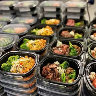 a variety of meals in plastic containers