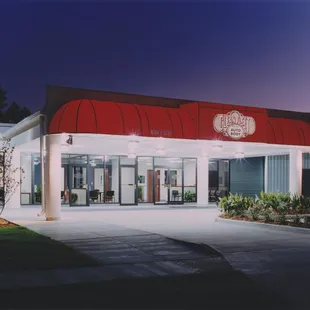 Metairie's Biggest and Most Recommended Body Shop