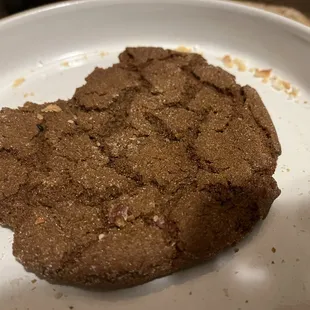 Ginger molasses cookie