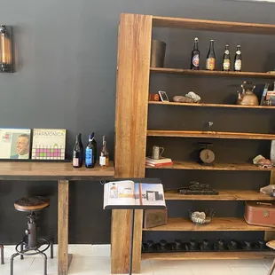 Seating and decor