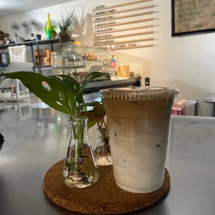 Iced LATTE
