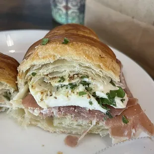 Prosciutto &amp; Mozzarella Croissant