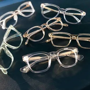 A huge assortment of trendy translucent frames!