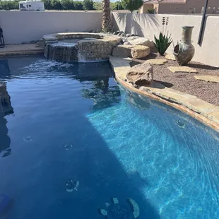 Sea turtles embedded in plaster. For a natural ocean look.