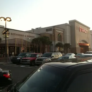 Zea's &amp; Target @ Clearview Mall