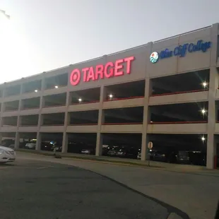 Parking garage for the mall