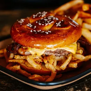 Looking for waterfront dining where the food is as good as the view? Cleats Club Seat Grille Marblehead is a restaurant and b...