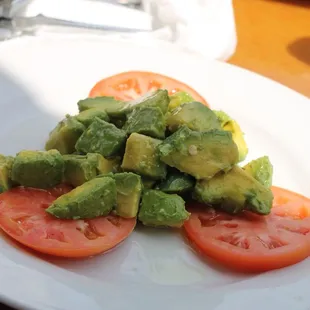 Avocado salad