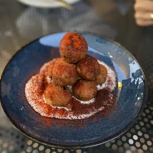 Hush puppies