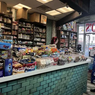 Hole in a wall place serving excellent vegetarian options. We ordered eggplant wrap and it's delicious. Also host is so good and welcoming