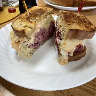 Corn beef Rueben